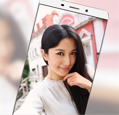 360奇酷手機旗艦版發(fā)售