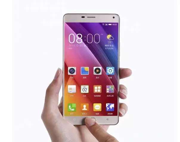 金立M5 Plus震撼發(fā)布 樹立超級(jí)續(xù)航新標(biāo)桿