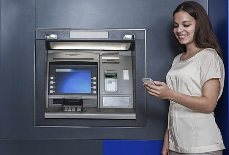 手機也能ATM取錢