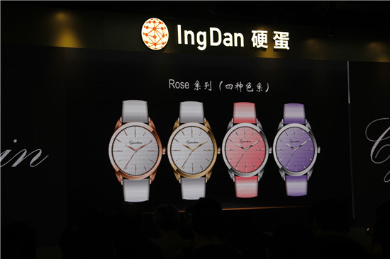 顛覆傳統(tǒng) 松路智能發(fā)布智能化機(jī)械手表