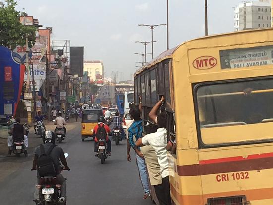 國產(chǎn)機(jī)混戰(zhàn)印度