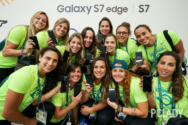 三星贈(zèng)予2016里約奧運(yùn)會(huì)參賽者12,500部蓋樂(lè)世S7 edge奧運(yùn)尊享典藏版手機(jī)