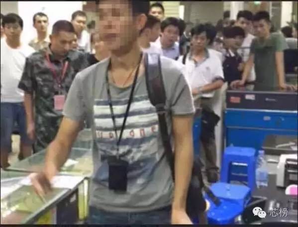 華強北商鋪遭遇災(zāi)難，&ldquo;一夜空城&rdquo;