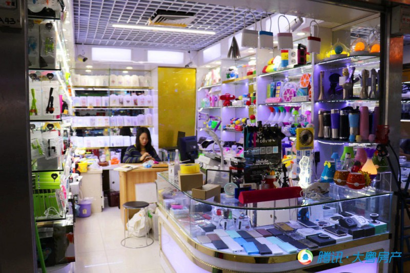 華強(qiáng)北改革派:女記者棄筆從商 曾月賺40萬