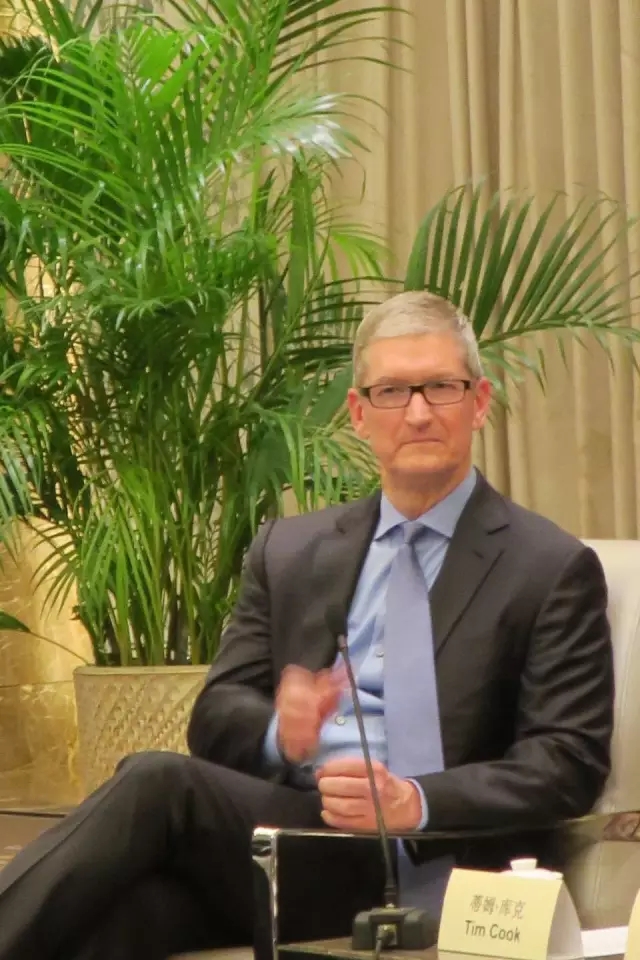 庫克空降深圳，還宣布了蘋果在深圳的一個(gè)計(jì)劃！