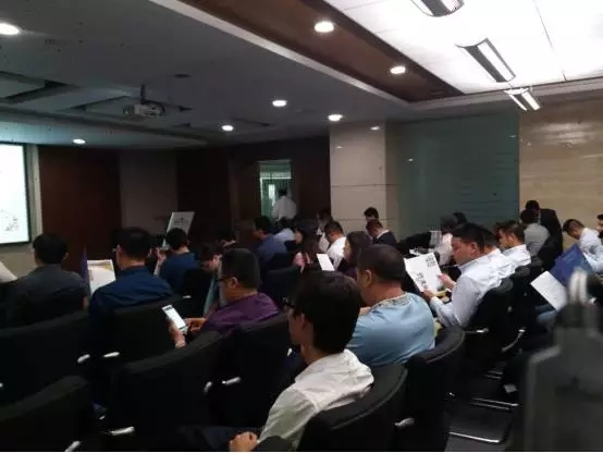 中國手機(jī)產(chǎn)業(yè)考察團(tuán)走進(jìn)印度Sri City工業(yè)園區(qū) Sri City市長接待