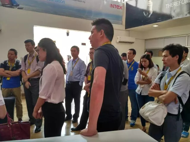 中國手機產(chǎn)業(yè)觀察團走進Intex、聞尚