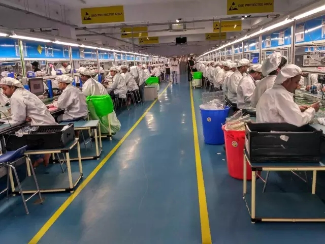 中國手機產(chǎn)業(yè)觀察團走進Intex、聞尚