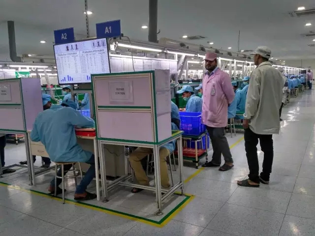 中國手機產(chǎn)業(yè)觀察團走進Intex、聞尚