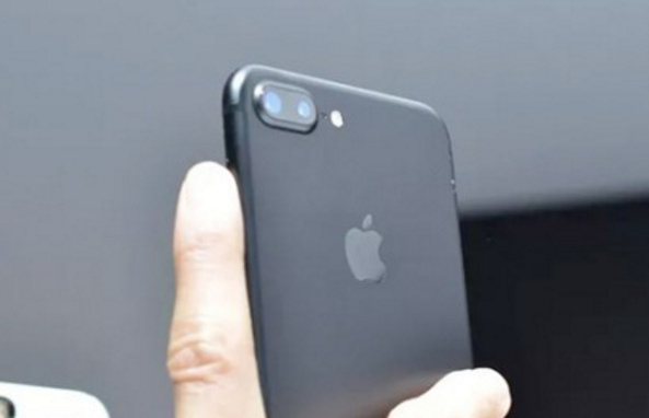 下一代iPhone要搞雙OIS+雙攝，可是這些坑如何邁過？