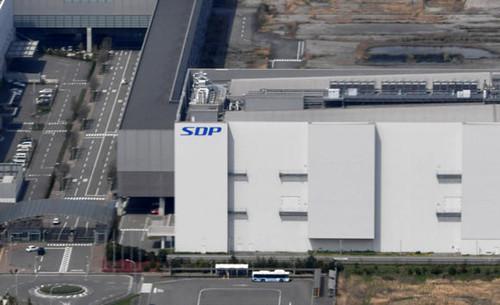 郭氏夏普:面板才是王牌