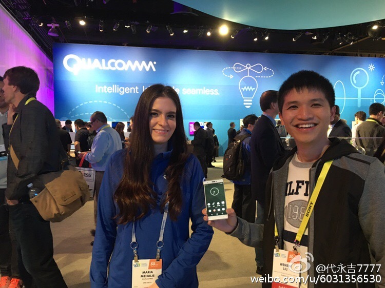 全球首款整機(jī)一體陶瓷智能手機(jī)問世