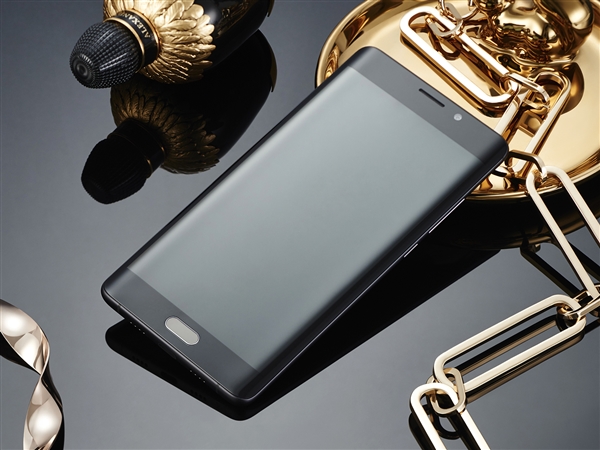 小米高端旗艦要調(diào)整:供貨更給力