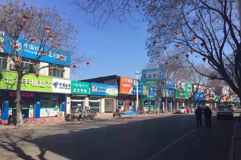 小米、金立、華為、榮耀，今年手機(jī)的線下廝殺已開啟