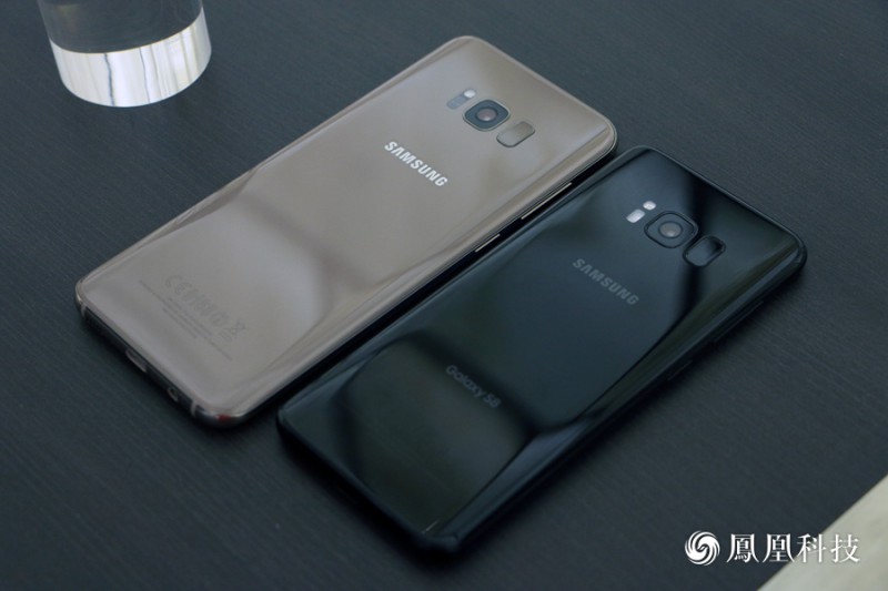 三星S8上手體驗：雙曲面+全面屏 驚艷&ldquo;辣&rdquo;眼睛