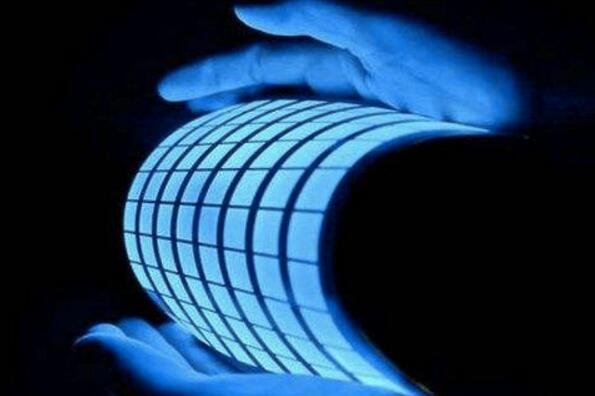 一塊OLED屏幕引發(fā)的賭局與暗戰(zhàn)