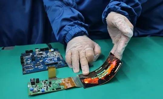 天馬第6代 LTPS AMOLED產(chǎn)線中國(guó)率先點(diǎn)亮