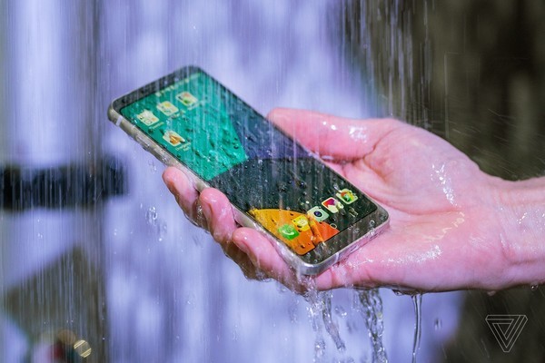 LG-G6歐洲24國(guó)及33家運(yùn)營(yíng)商同步銷(xiāo)售