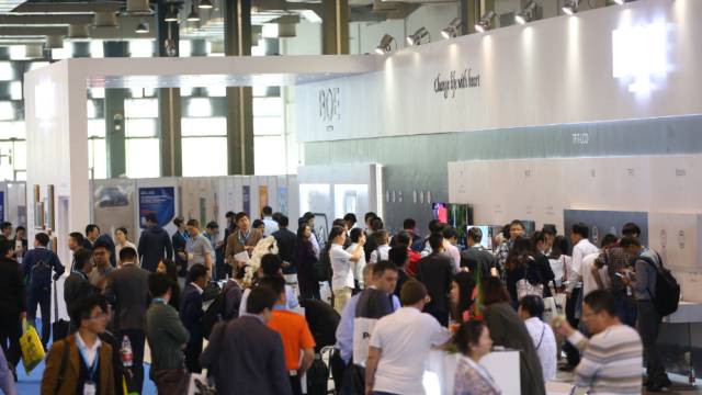 2017上海國際全觸與顯示展今日盛大開幕