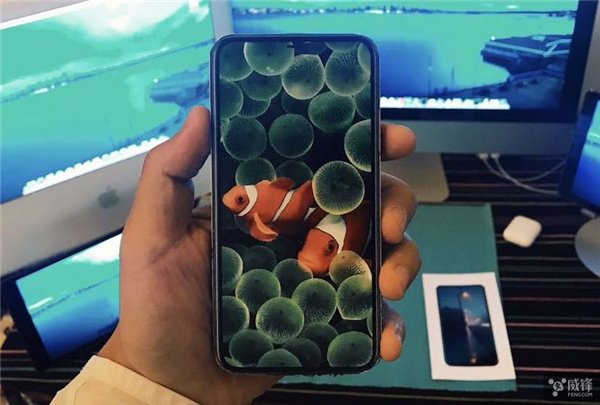 全面屏手機時代到來，物理或電容按鍵手機真過時了？