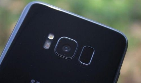 三星首款雙攝像頭手機(jī)竟然是它