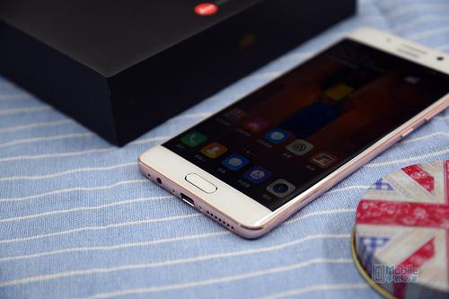 iPhone都便宜了 為何國(guó)產(chǎn)手機(jī)越來(lái)越貴