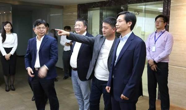 楊元慶向雷軍下戰(zhàn)書(shū)：五年之約可好