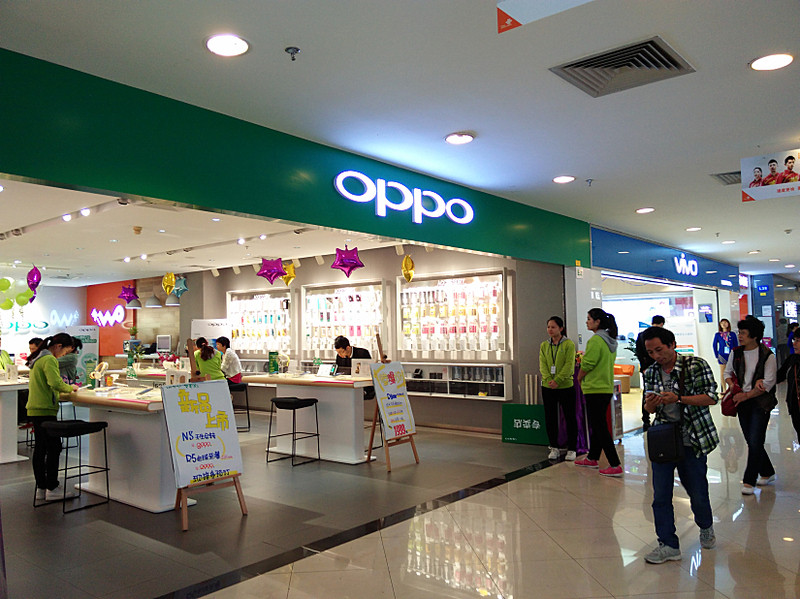 智能手機贏在線下？逃不出的機海戰(zhàn)術(shù)