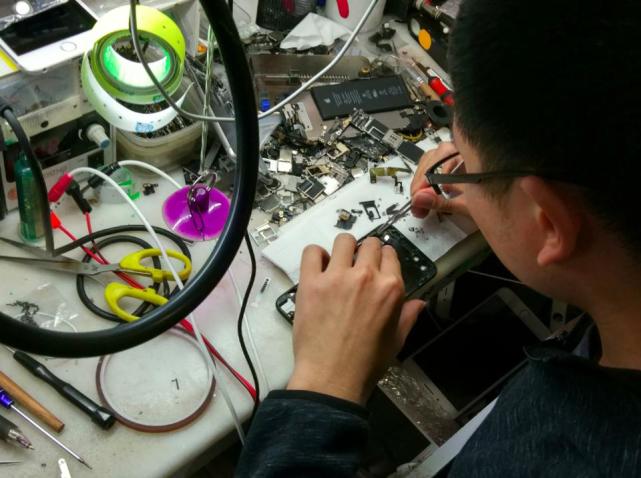 華強(qiáng)北將iPhone 6改成7，300元足矣