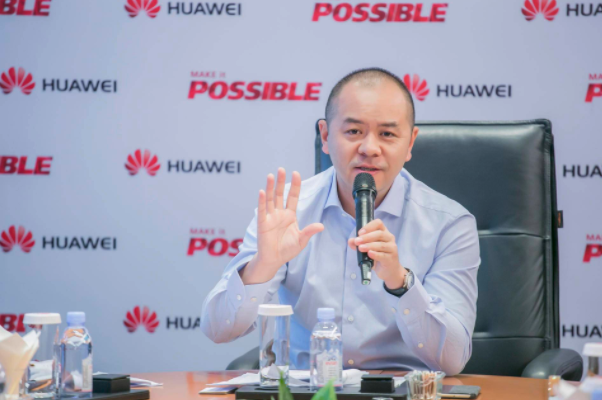  華為手機(jī)是如何做到半年發(fā)貨量7301萬(wàn)臺(tái)，收入破千億的？