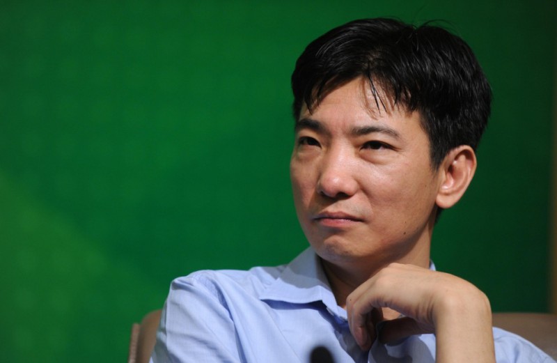 美圖股東明面站臺暗面拋售，透露了什么信息