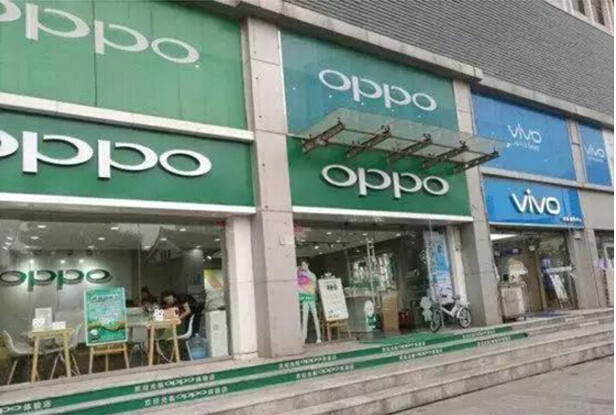 大街上那么多手機(jī)店，沒(méi)人去為什么也不會(huì)倒閉，到底靠什么支撐呢？