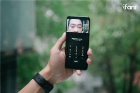 三星Note8面部識(shí)別不靠譜 竟被照片輕松騙過