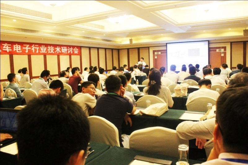 汽車(chē)電子爆發(fā)式增長(zhǎng)為元器件行業(yè)帶來(lái)新的機(jī)遇？