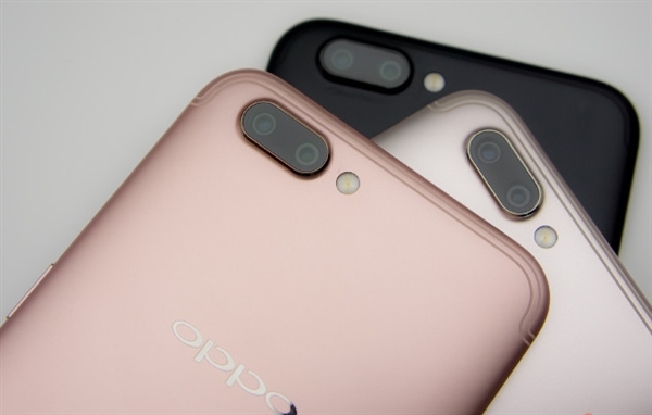 臺(tái)灣賣最火的手機(jī)竟是它：蘋果三星都輸了