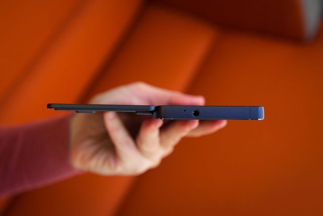 中興AXON M發(fā)布：雙屏驚艷，打開秒變6.75寸大屏