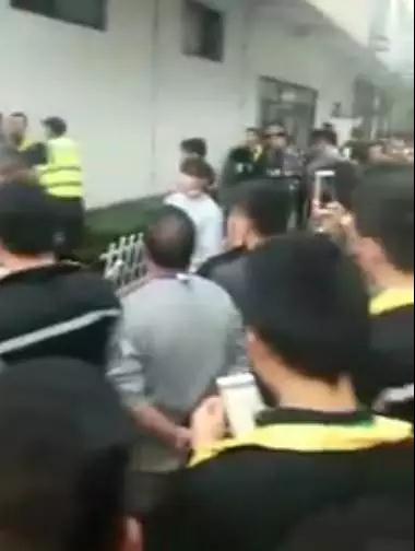 傳iPhone8砍五成訂單 代工廠捷普綠點(diǎn)裁員/600人罷工抗議