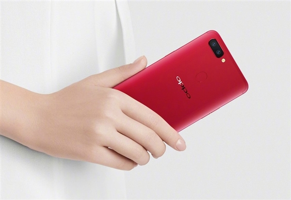 OPPO R11s 海報(bào)亮相