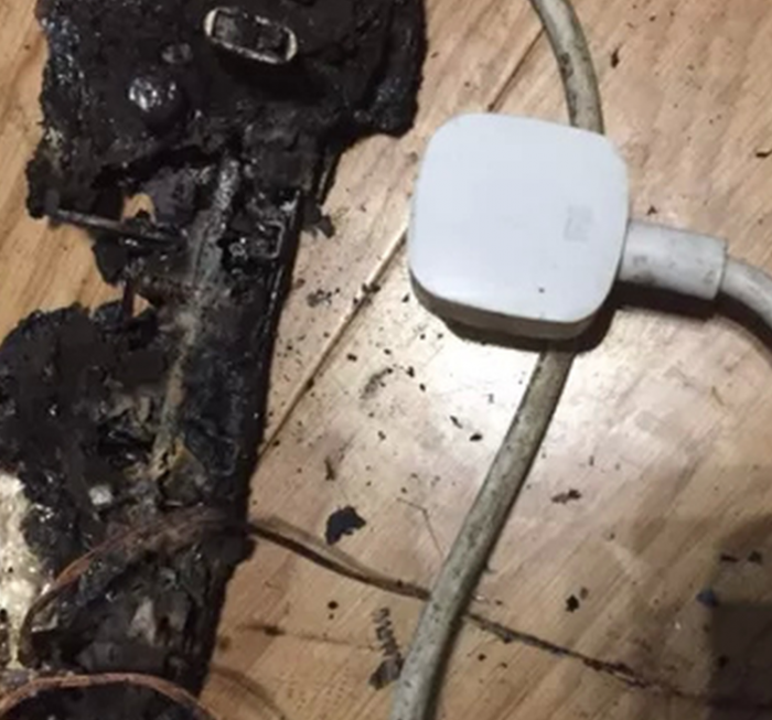 小米回應(yīng)插線板自燃:事故未認(rèn)定 產(chǎn)品沒自燃可能性