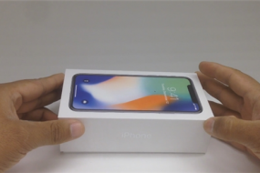 全球首個iPhone X用戶開箱來了：開機被驚到 越用越愛！