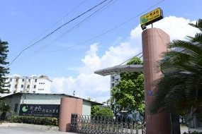 引領(lǐng)3D蓋板噴涂 新力光將攜機(jī)器人噴涂系統(tǒng)隆重亮相重慶展會(huì)