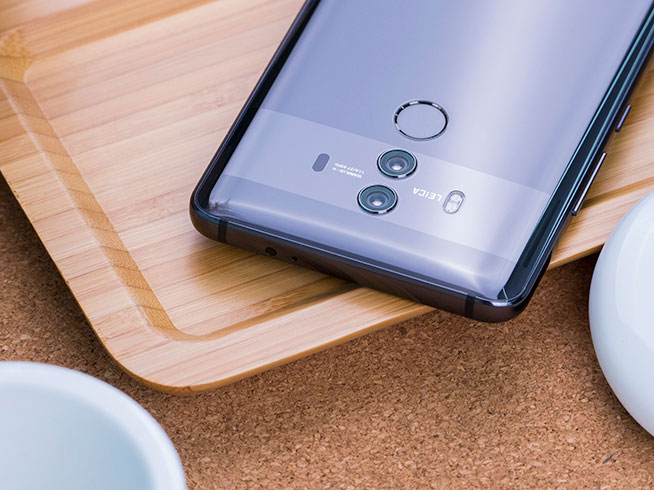 10月高端手機(jī)全球出貨量排名：華為OV無(wú)緣前10