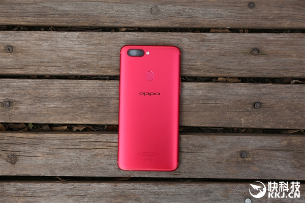 OPPO R11s一線城市用戶成主力：男性用戶超女性