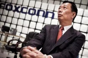 一人分紅33萬！郭臺銘為鴻海員工送超級紅包