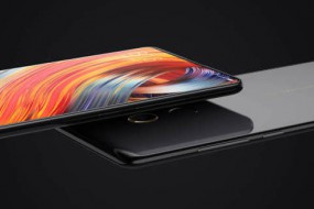 Q3全球智能機(jī)銷(xiāo)量達(dá)3.83億臺(tái) 三星穩(wěn)居第一 小米增長(zhǎng)80%最亮眼