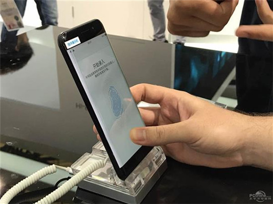 2018手機(jī)行業(yè)前瞻 這些革命性技術(shù)即將到來