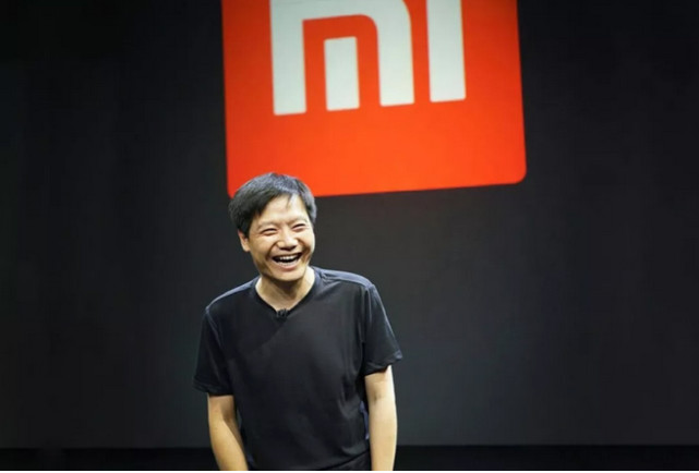 逝去的2017手機江湖：洗牌與逆襲、茍且與遠(yuǎn)方