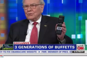 巴菲特：iPhone市場份額未飽和 我還在用翻蓋手機