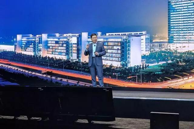 AI/5G/IoT，CES展上科技大佬還談了哪些趨勢？