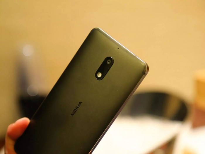 2017年手機江湖：漲價與洗牌加劇 一旦犯錯萬劫不復(fù)